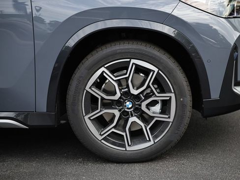 New 2026 BMW X1 xDrive28i w/ Technology Package AWD/4WD image 5