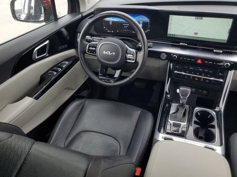 Used 2024 Kia Carnival SX Prestige FWD image 14