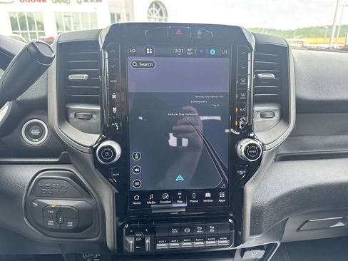 New 2026 RAM 3500 Tradesman AWD/4WD image 18