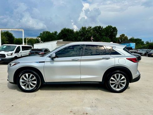 Used 2021 INFINITI QX50 Luxe FWD image 3