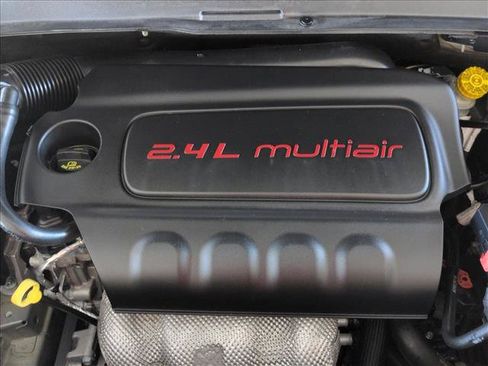 Used 2019 Jeep Renegade Sport w/ Sport Appearance Group AWD/4WD image 22