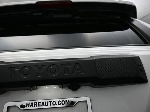 Used 2025 Toyota 4Runner TRD Off-Road Premium AWD/4WD image 26