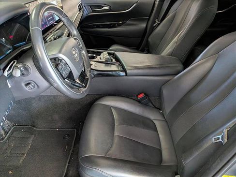 Used 2021 Toyota Mirai w/ Advanced Technology Package RWD image 16