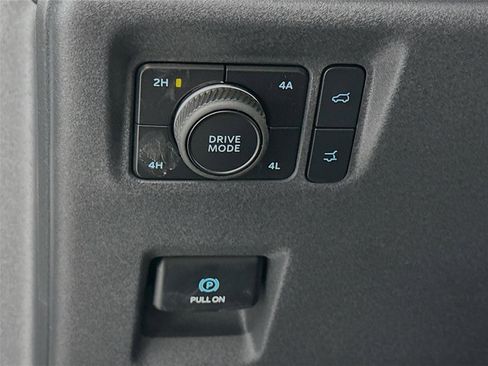 New 2026 Ford Expedition Active AWD/4WD image 10