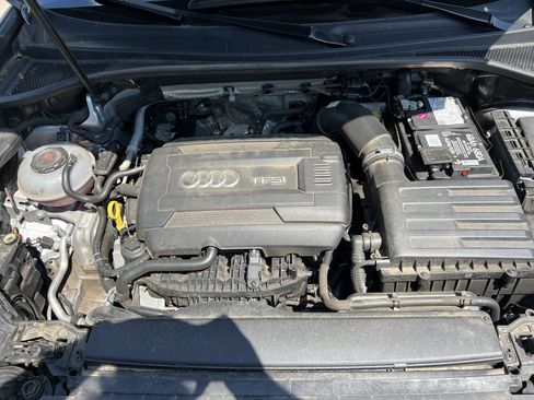 Used 2019 Audi Q3 2.0T Premium w/ Convenience Package AWD/4WD image 36