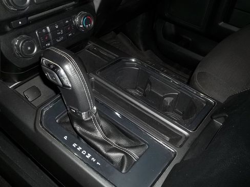 Used 2016 Ford F150 XLT w/ Equipment Group 302A Luxury AWD/4WD image 12