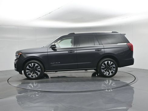 Certified 2025 Ford Expedition Platinum w/ Driver's Package AWD/4WD image 35