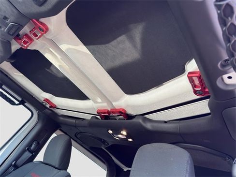 Used 2021 Jeep Wrangler Rubicon image 31