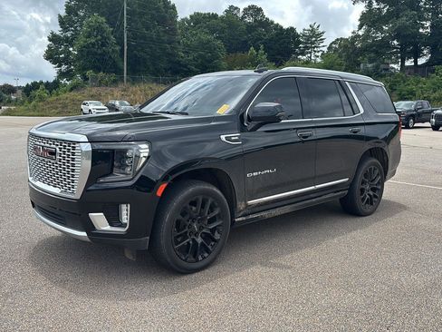 Used 2022 GMC Yukon Denali w/ Denali Ultimate Package AWD/4WD image 1
