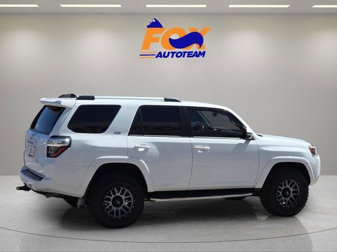 Certified 2021 Toyota 4Runner SR5 Premium image 5