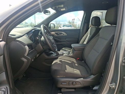 Used 2023 Chevrolet Traverse LT AWD/4WD image 15