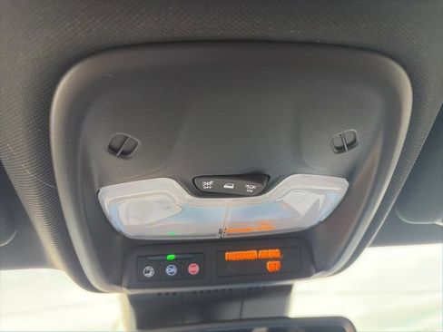 New 2026 GMC Canyon AT4 w/ AT4 Premium Package image 25