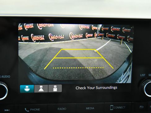 Used 2023 Honda Civic Sport image 17