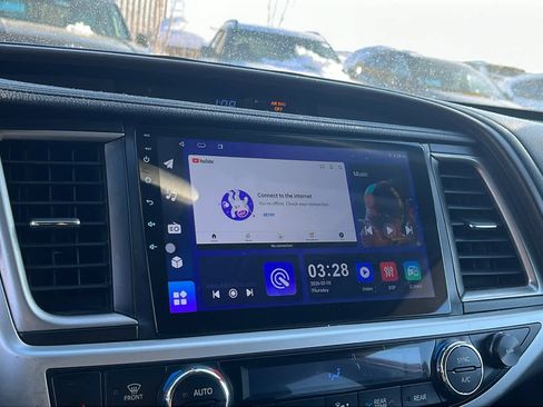 Used 2019 Toyota Highlander Plus w/ Protection Package #3 image 15