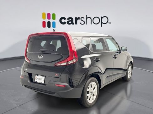 Used 2021 Kia Soul S FWD image 5