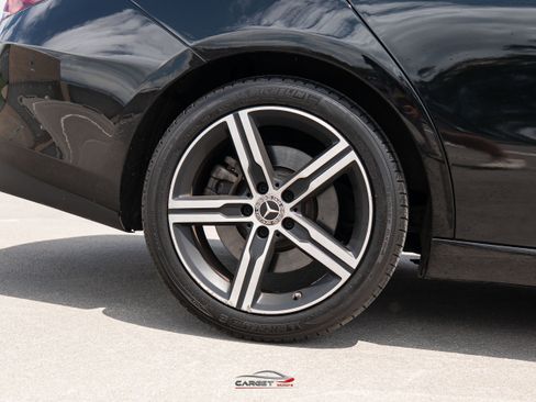 Used 2020 Mercedes-Benz CLA 250 4MATIC image 11