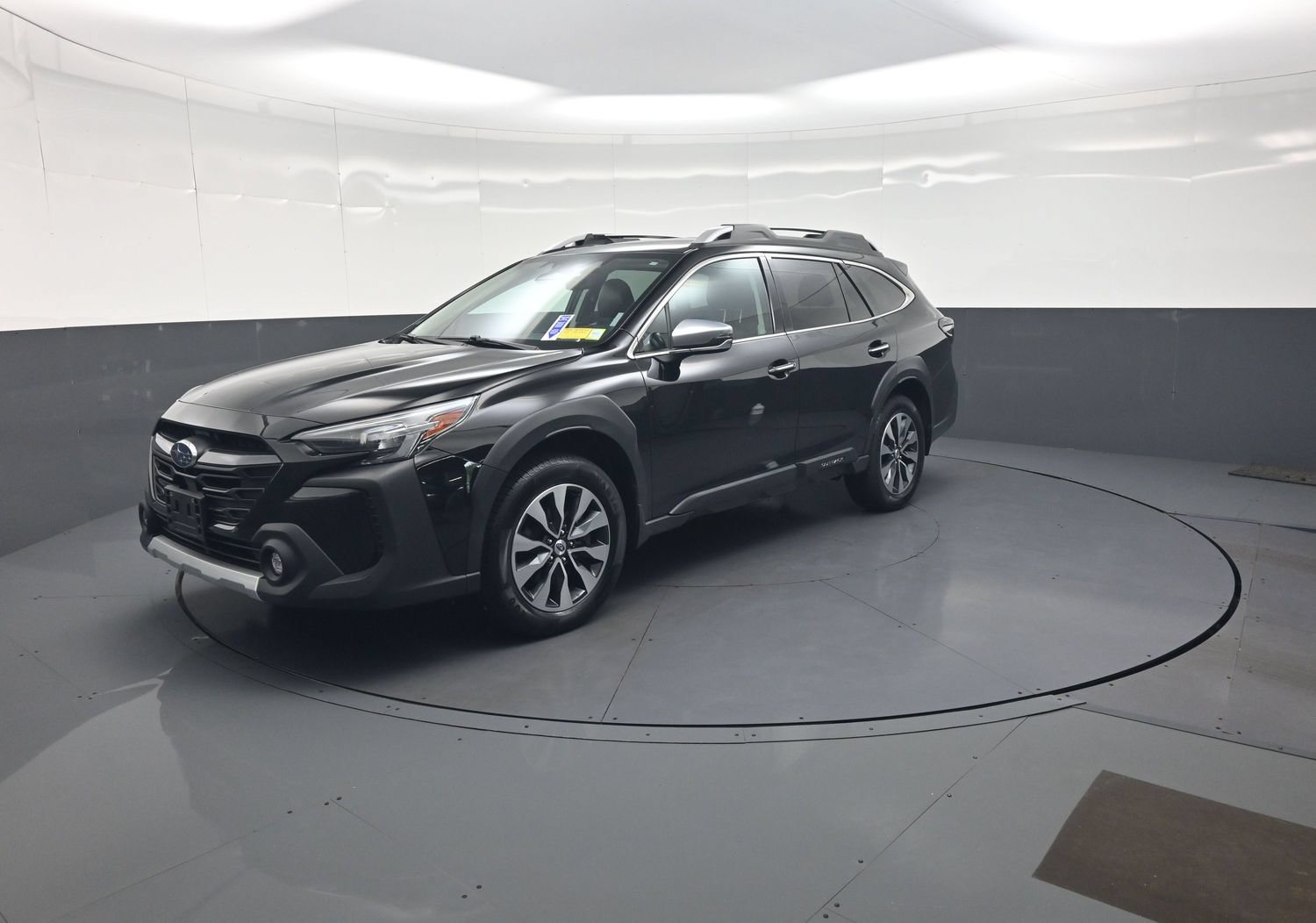 Certified 2024 Subaru Outback Touring XT AWD/4WD image 7