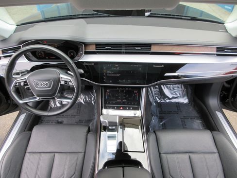 Used 2022 Audi A8 L 3.0T image 17