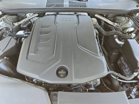 Used 2025 Audi A5 2.0T Premium Plus w/ Premium Plus AWD/4WD image 40