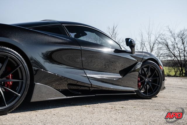 Used 2019 McLaren 720S RWD image 27