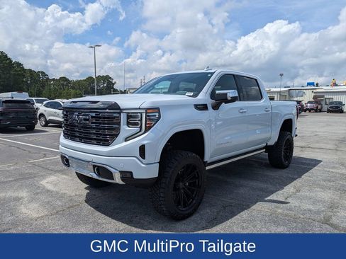 Used 2026 GMC Sierra 1500 Denali Ultimate AWD/4WD image 8