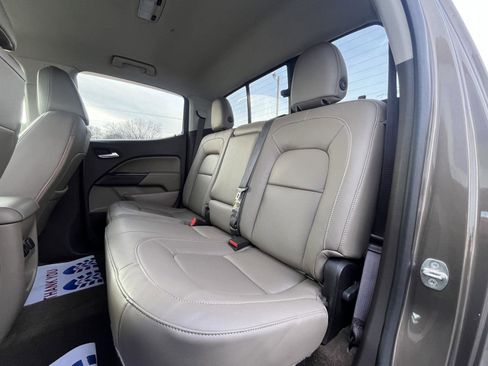 Used 2017 GMC Canyon SLT w/ Driver Alert Package image 16