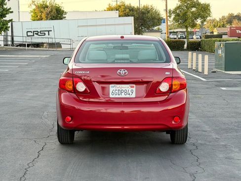Used 2010 Toyota Corolla LE FWD image 5