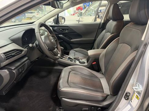 Used 2025 Subaru Crosstrek 2.5i Limited AWD/4WD image 11