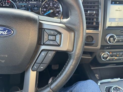 Used 2018 Ford Expedition XLT w/ Equipment Group 202A image 25