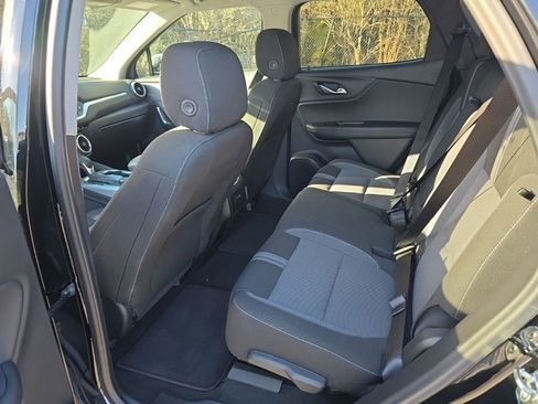 Used 2025 Chevrolet Blazer LT image 23