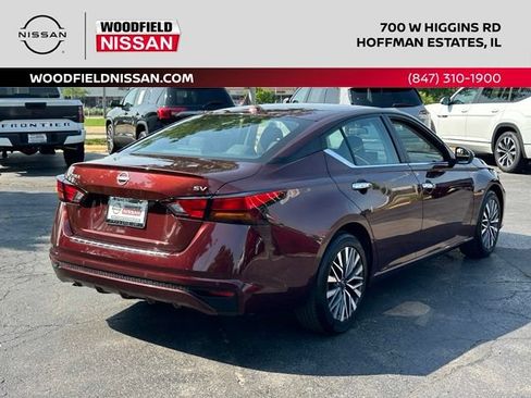 Certified 2023 Nissan Altima 2.5 SV FWD image 3