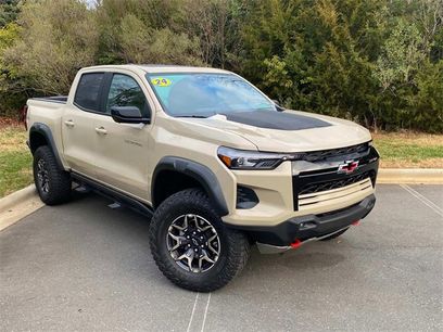 Used 2024 Chevrolet Colorado ZR2 w/ Technology Package