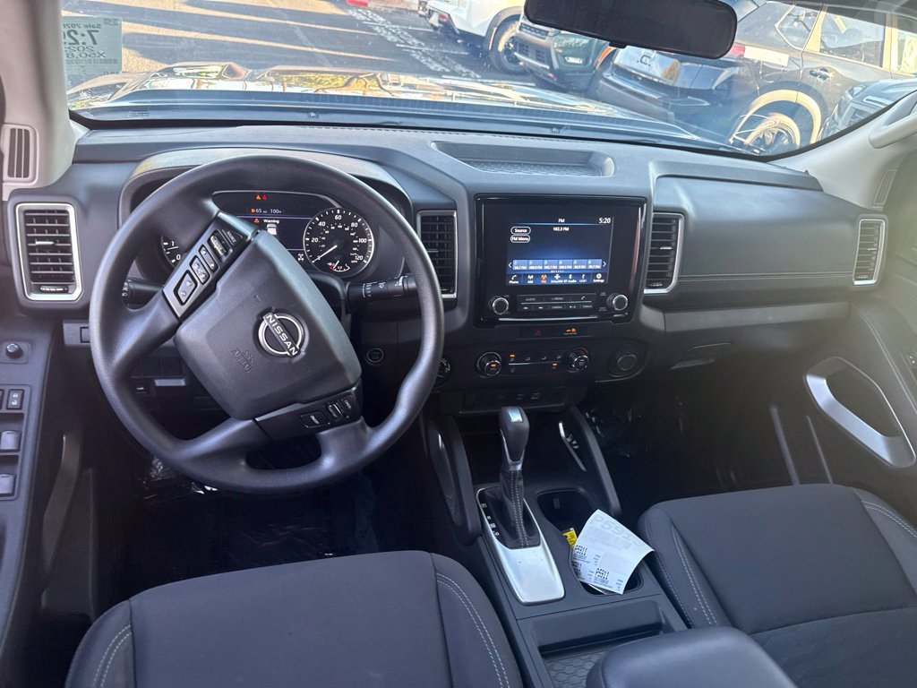 Used 2023 Nissan Frontier SV w/ Tow Package AWD/4WD image 16
