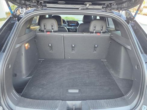 Certified 2025 Chevrolet Trax RS w/ Driver Confidence Package image 12