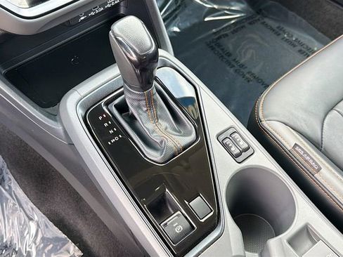 Used 2025 Subaru Crosstrek 2.5i Limited w/ Popular Package #3A image 27