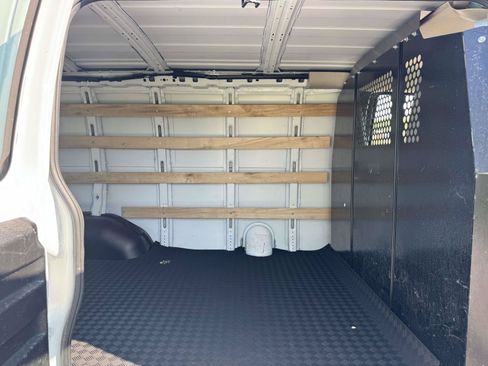 Used 2025 GMC Savana 2500 RWD image 16