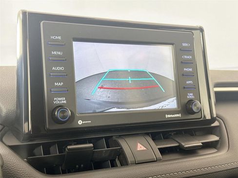 Used 2022 Toyota RAV4 XLE image 23