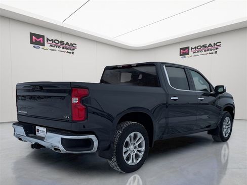 Used 2024 Chevrolet Silverado 1500 LTZ image 7