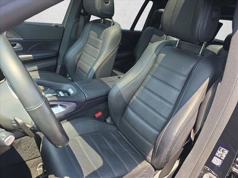 Used 2021 Mercedes-Benz GLS 580 4MATIC image 16
