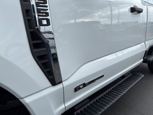 New 2025 Ford F250 XLT AWD/4WD image 16