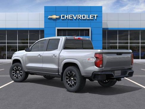 Used 2026 Chevrolet Colorado Z71 AWD/4WD image 3