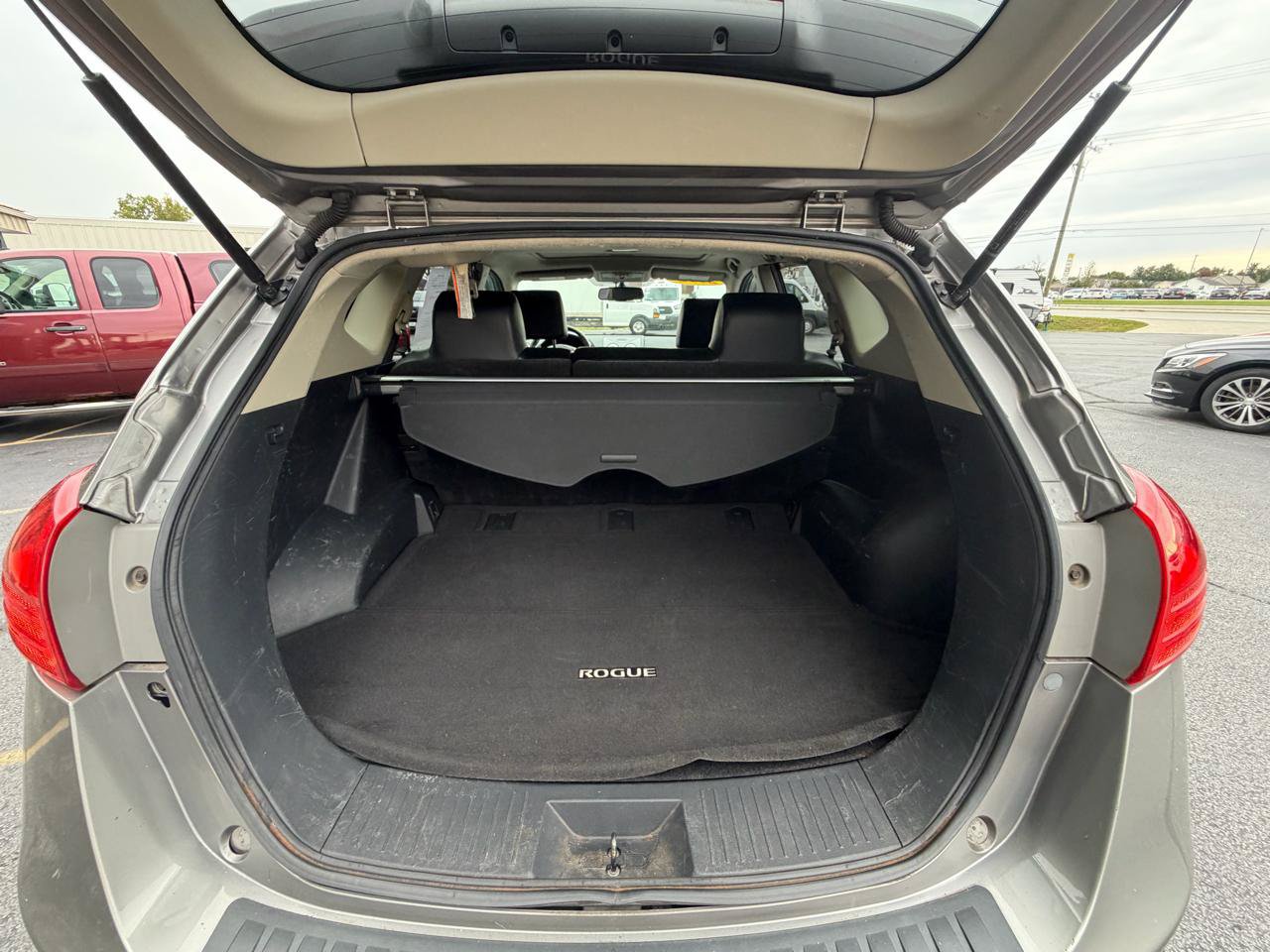 Used 2012 Nissan Rogue SL AWD/4WD image 12