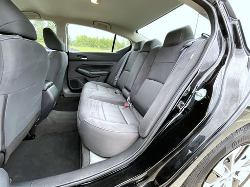 Used 2022 Nissan Altima 2.5 S FWD image 20