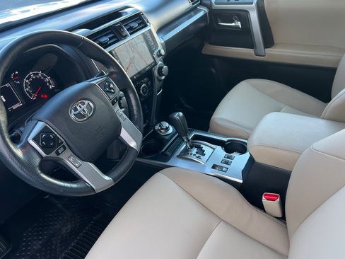 Used 2024 Toyota 4Runner SR5 Premium w/ Moonroof Package image 7