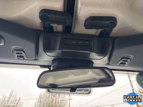 Used 2025 Jeep Gladiator Rubicon w/ Convenience Group image 31