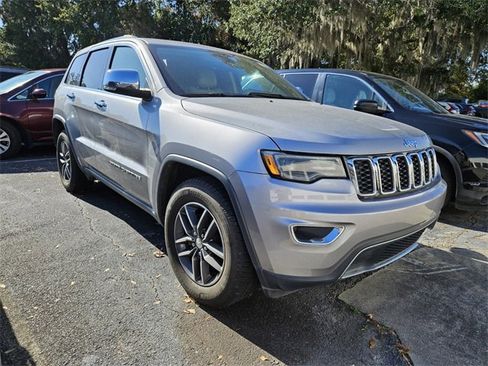 Used 2017 Jeep Grand Cherokee Limited w/ Luxury Group II image 5