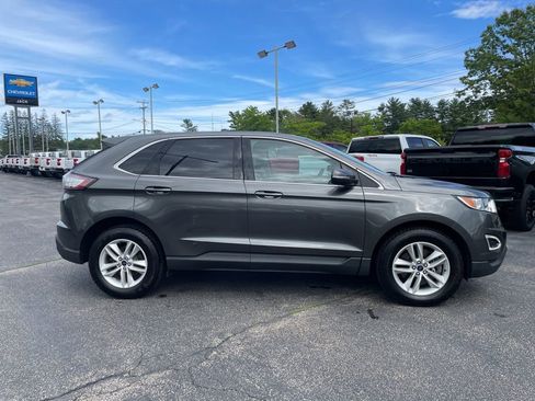 Used 2017 Ford Edge SEL w/ Equipment Group 201A AWD/4WD image 9