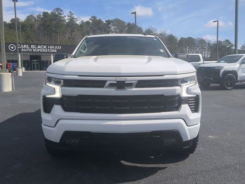 Used 2022 Chevrolet Silverado 1500 RST w/ Z71 Off-Road Package image 2
