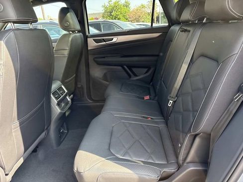 New 2026 Volkswagen Atlas Cross Sport SE image 12
