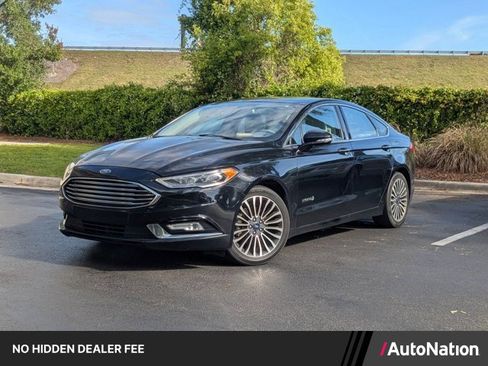 Used 2018 Ford Fusion Titanium FWD image 1